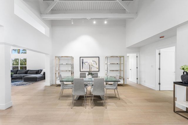 654 W Lakewoode Circle, Delray Beach, FL 33445