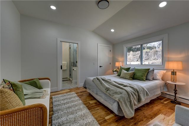 18 Sunset Lane, Portsmouth, RI 02871