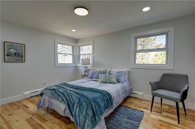 18 Sunset Lane, Portsmouth, RI 02871