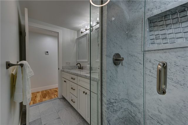 18 Sunset Lane, Portsmouth, RI 02871