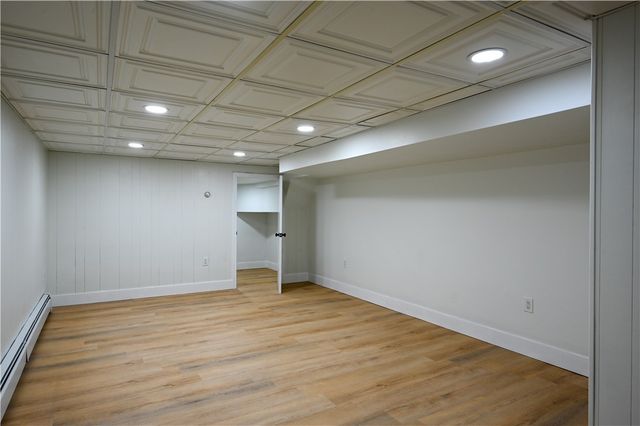 18 Sunset Lane, Portsmouth, RI 02871