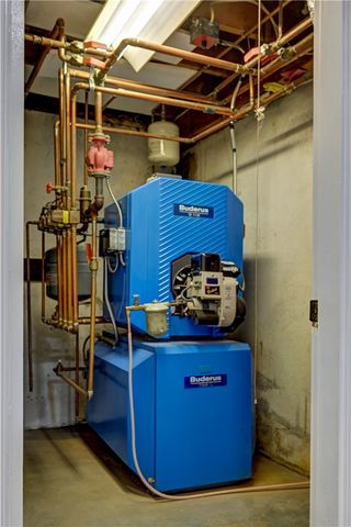 18 Sunset Lane, Portsmouth, RI 02871