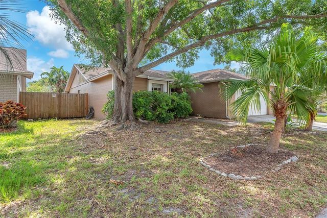 11816 CEDARFIELD DRIVE, Riverview, FL 33579