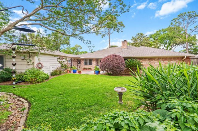 10703 Sugar Hill Drive, Houston, TX 77042