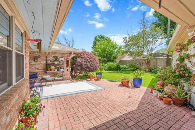 10703 Sugar Hill Drive, Houston, TX 77042