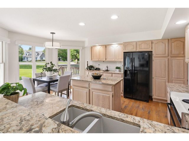 900 Ashford Ln, Fort Collins, CO 80526
