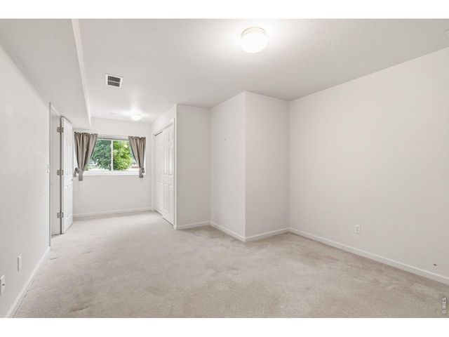 900 Ashford Ln, Fort Collins, CO 80526