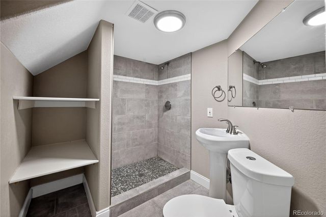 23291 E Orchard Place, Aurora, CO 80015