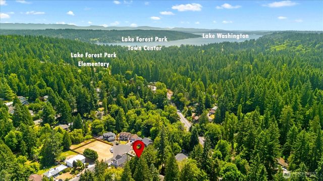 18829 33rd Avenue NE, Lake Forest Park, WA 98155