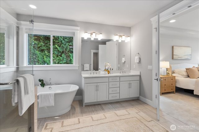 18829 33rd Avenue NE, Lake Forest Park, WA 98155