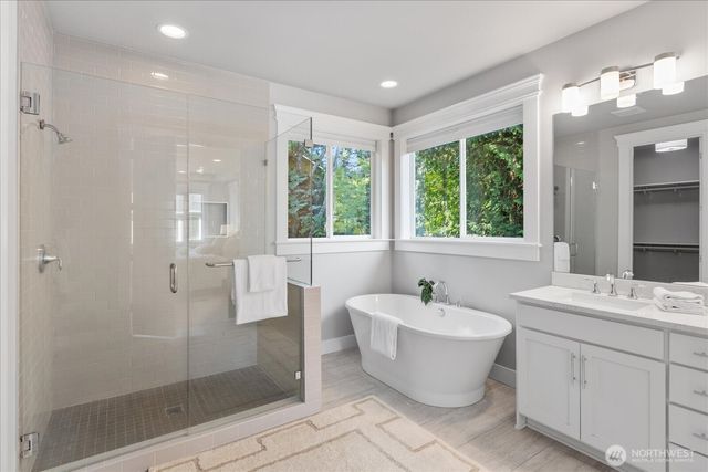 18829 33rd Avenue NE, Lake Forest Park, WA 98155