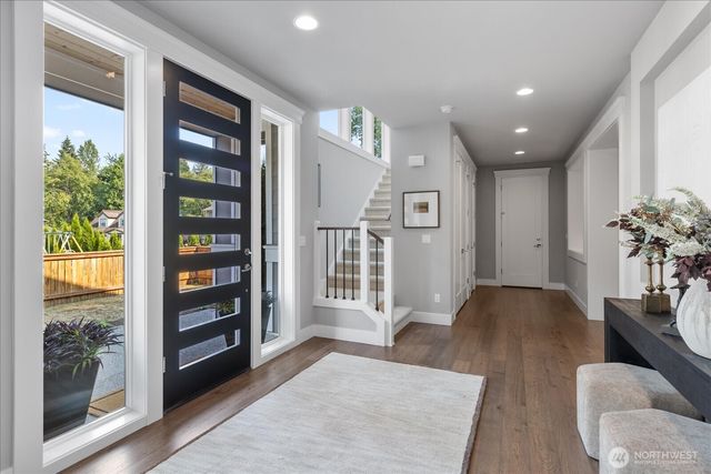 18829 33rd Avenue NE, Lake Forest Park, WA 98155