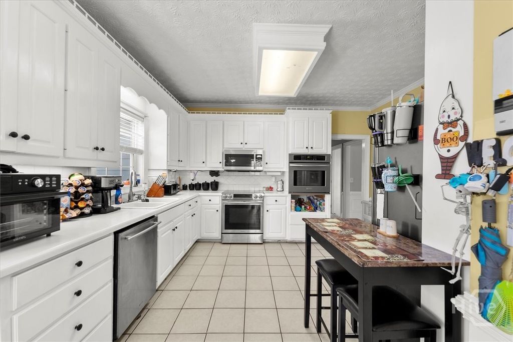 Image 17 of property listing at 2790 Fannie Thompson Road NW, Monroe, GA 30656