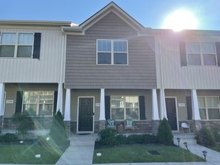 1742 Sprucedale Dr, Antioch, TN 37013