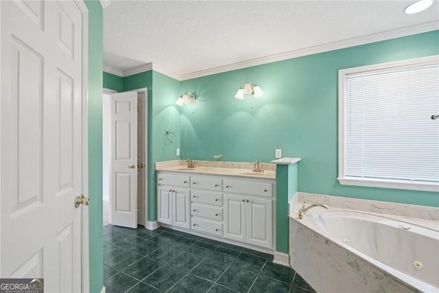 245 Youmans Road, Midway, GA 31320