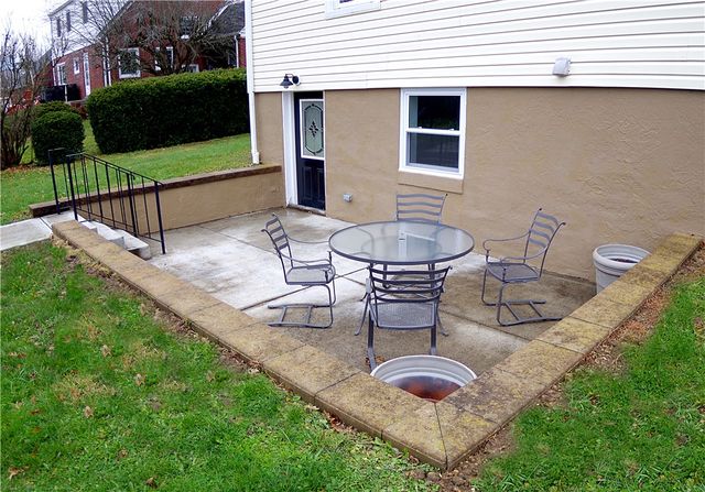 317 Summit Ave, Ligonier Boro, PA 15658