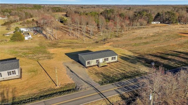 525 Mt Wesley Church Road, Hiddenite, NC 28636