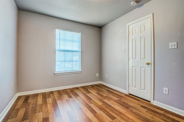 2400 18th Street, Plano, TX 75074