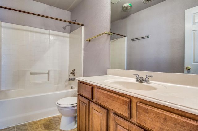 2400 18th Street, Plano, TX 75074