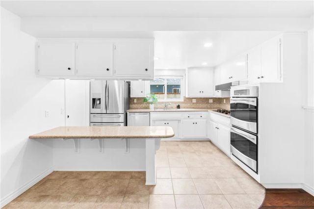 10441 Sunday, Huntington Beach, CA 92646