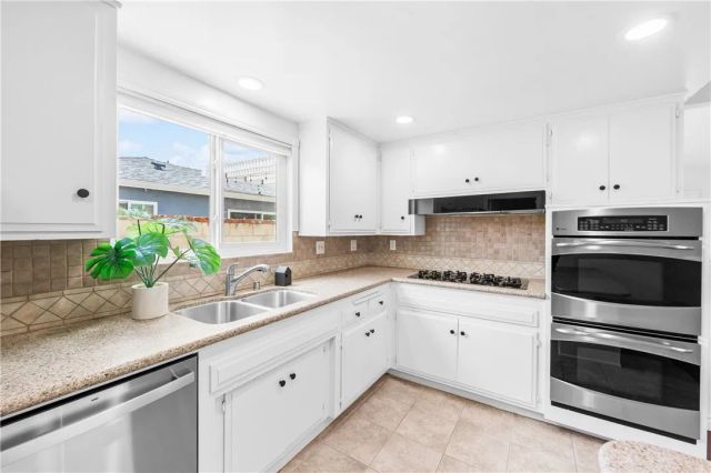 10441 Sunday, Huntington Beach, CA 92646