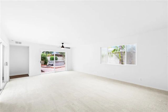 10441 Sunday, Huntington Beach, CA 92646