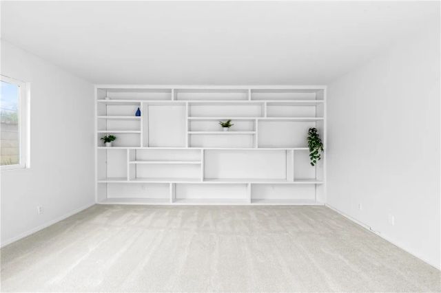 10441 Sunday, Huntington Beach, CA 92646