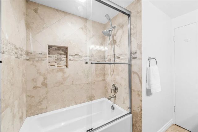 10441 Sunday, Huntington Beach, CA 92646