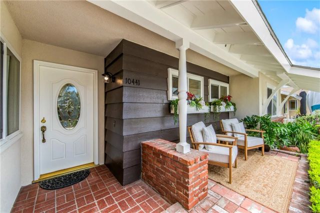 10441 Sunday, Huntington Beach, CA 92646