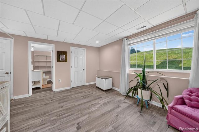 217 Oak Ridge Drive, Pontiac, MI 48341