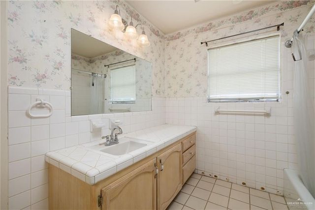 304 N Palm Drive, Pharr, TX 78577