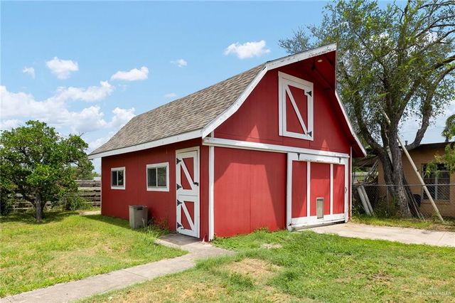 304 N Palm Drive, Pharr, TX 78577