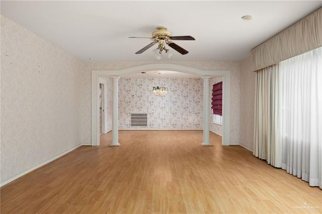 304 N Palm Drive, Pharr, TX 78577