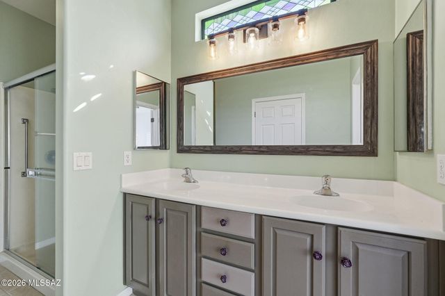 307 W Calle Media Luz, Sahuarita, AZ 85629