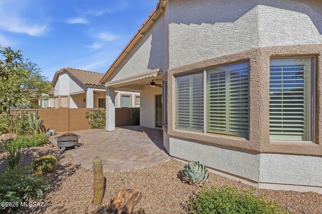 307 W Calle Media Luz, Sahuarita, AZ 85629