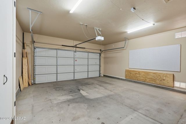 307 W Calle Media Luz, Sahuarita, AZ 85629