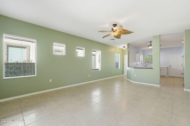 307 W Calle Media Luz, Sahuarita, AZ 85629