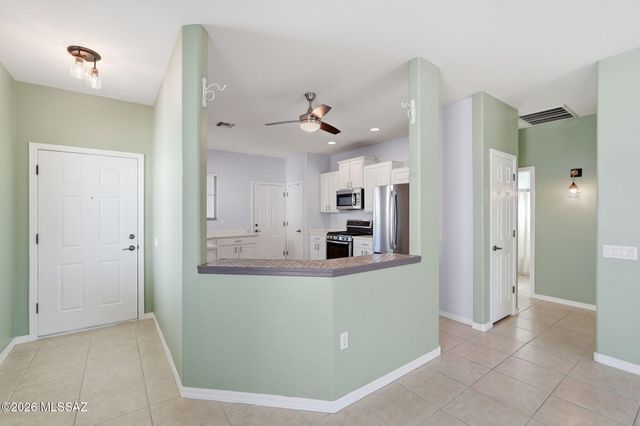 307 W Calle Media Luz, Sahuarita, AZ 85629