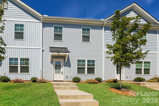 105 Dogwood Village Trail, Mooresville, NC 28115