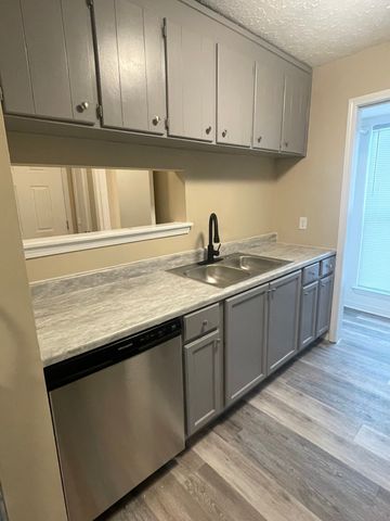531 Amquiwood Ct, Madison, TN 37115