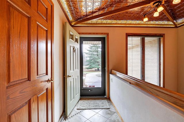 8131 E Creek Road, Janesville, WI 53546