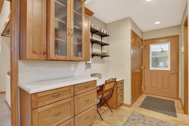 8131 E Creek Road, Janesville, WI 53546