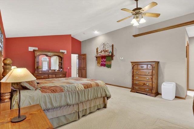 8131 E Creek Road, Janesville, WI 53546