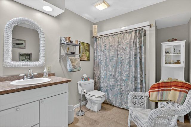 8131 E Creek Road, Janesville, WI 53546