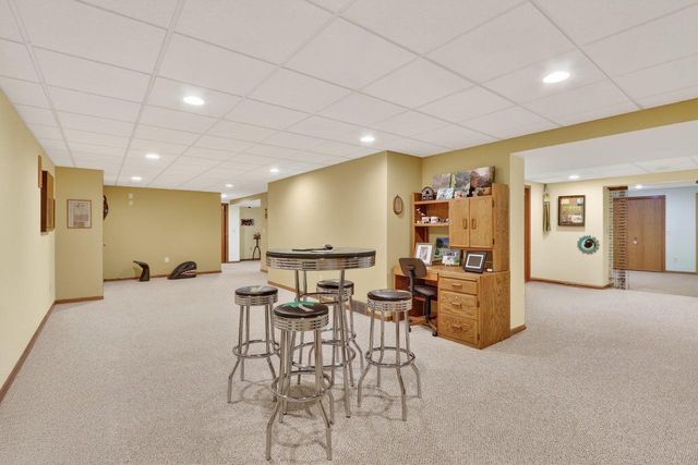 8131 E Creek Road, Janesville, WI 53546