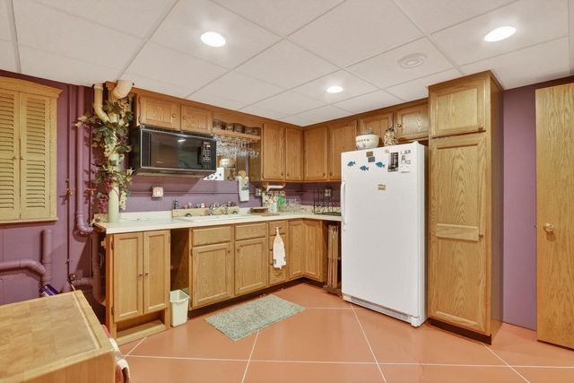 8131 E Creek Road, Janesville, WI 53546