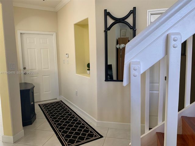 5542 NW 112th Ct, Doral, FL 33178