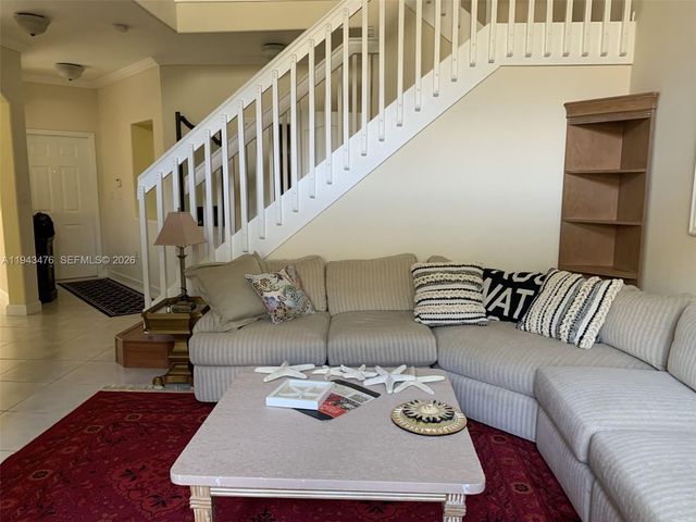 5542 NW 112th Ct, Doral, FL 33178