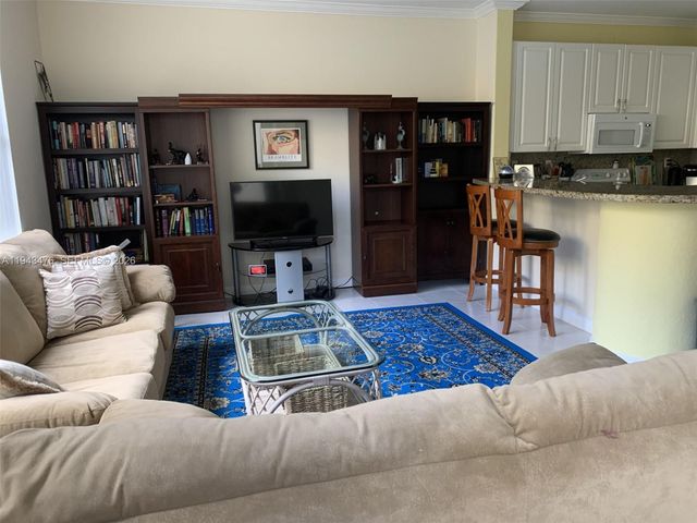 5542 NW 112th Ct, Doral, FL 33178