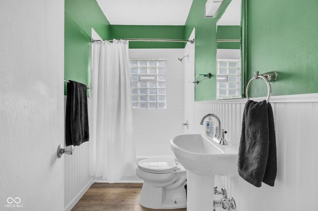 530 Sutherland Avenue A, Indianapolis, IN 46205